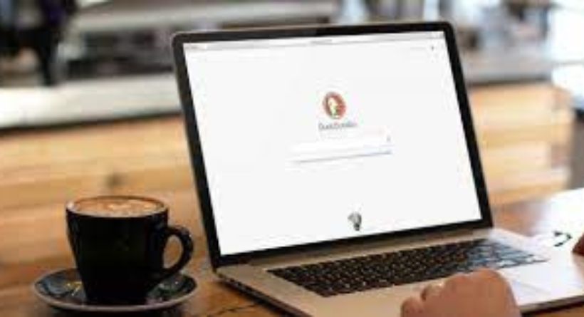Duckduckgo 100m Jan. August 2bcimpanuzdnet daily search queries for the first time, the search engine began seeing over 2B search queries per month-featured