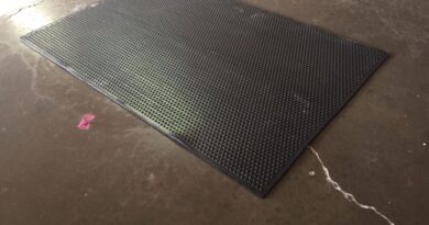 Rubber flooring mats