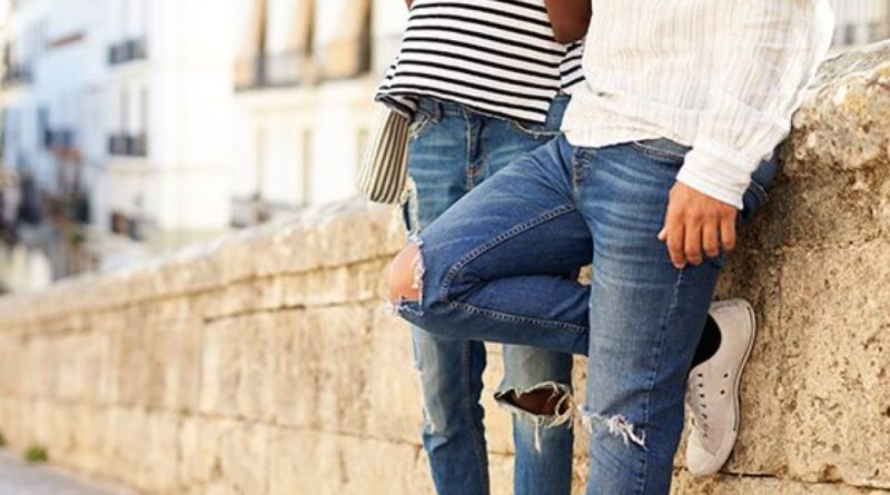 Men Ripped Denim Jeans Trend: Is Making A Comeback In 2023?