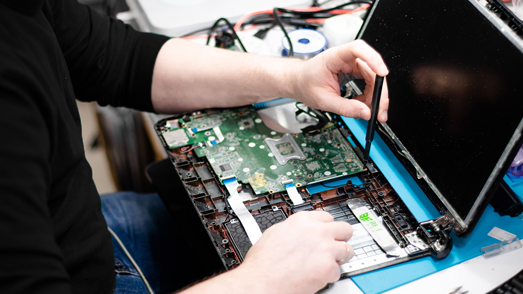 Quick and Reliable Laptop Repair in Edinburgh: Same-Day Service Available